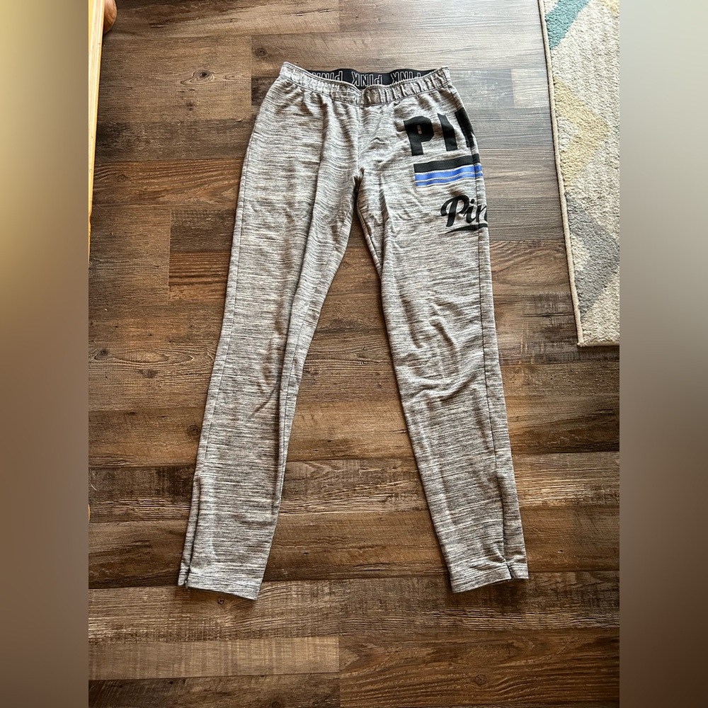 Victoria’s Secret PINK gray joggers size xs
